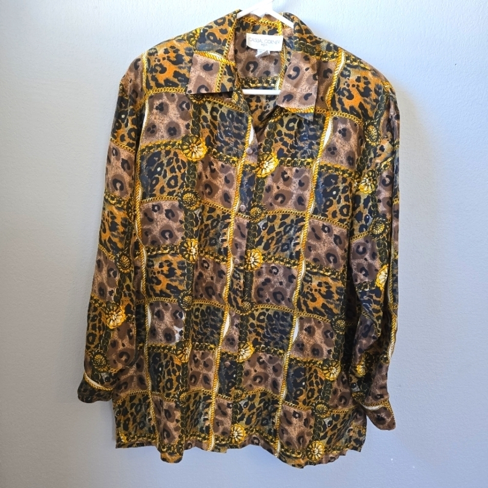 Casual Corner Medium Silk Chain Leopard Print Button Blouse Vintage